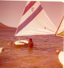 Family_July_26_1975_Leslie_Sam_Gault_sailboat